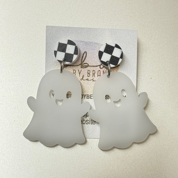 ACRYLIC EARRINGS || <BR> WHITE ACRYLIC GHOST WITH CHECKERED ACRYLIC STUD