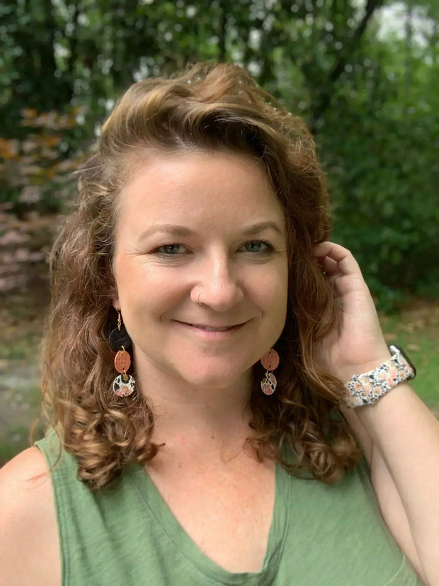 DAISY - Leather Earrings  ||    <BR> MATTE BLACK, <BR> SILVER GLITTER LEOPARD, <BR> SHIMMER PEWTER