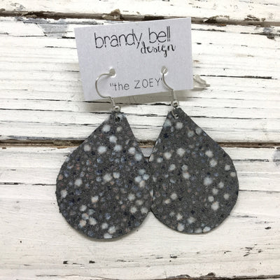 ZOEY (3 sizes available!) - Leather Earrings  ||  GRAY WITH WHITE STINGRAY