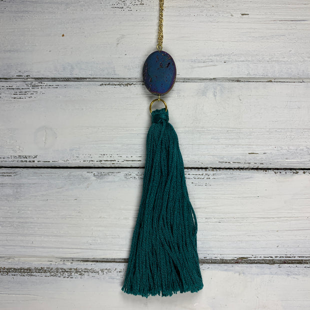 TASSEL NECKLACE - CAROLINA    ||   DARK TEAL TASSEL WITH IRIDESCENT DECORATIVE BEAD