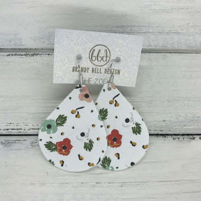 ZOEY (3 sizes available!) -  Leather Earrings  ||  VINTAGE CHRISTMAS FLORAL (FAUX LEATHER)