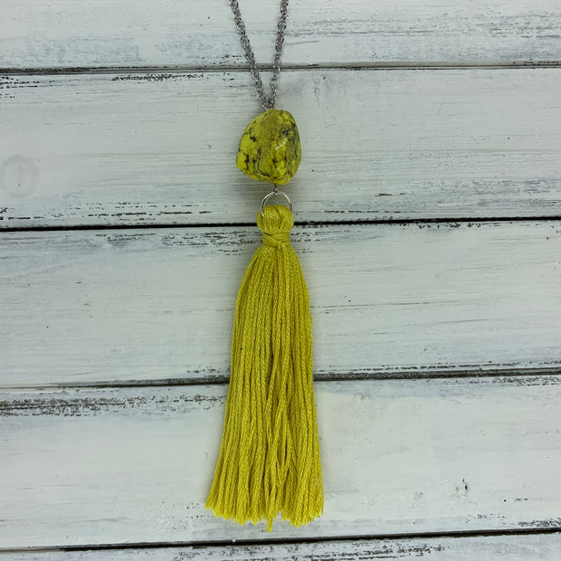 TASSEL NECKLACE - CAROLINA    ||  BRIGHT YELLOW TASSEL WITH DECORATIVE BEAD