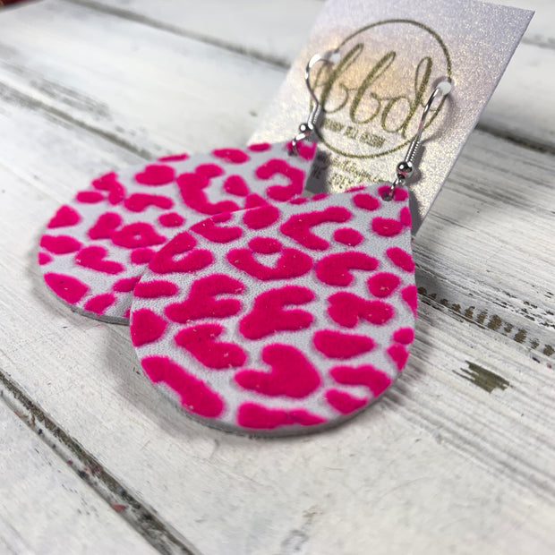 ZOEY (3 sizes available!) -  Leather Earrings  ||  FELTED PINK & WHITE ANIMAL PRINT (RAISED TEXTURE)