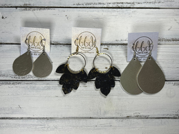 IVY - Leather Earrings  ||  <BR>  PASTEL LEOPARD (CORK ON LEATHER)