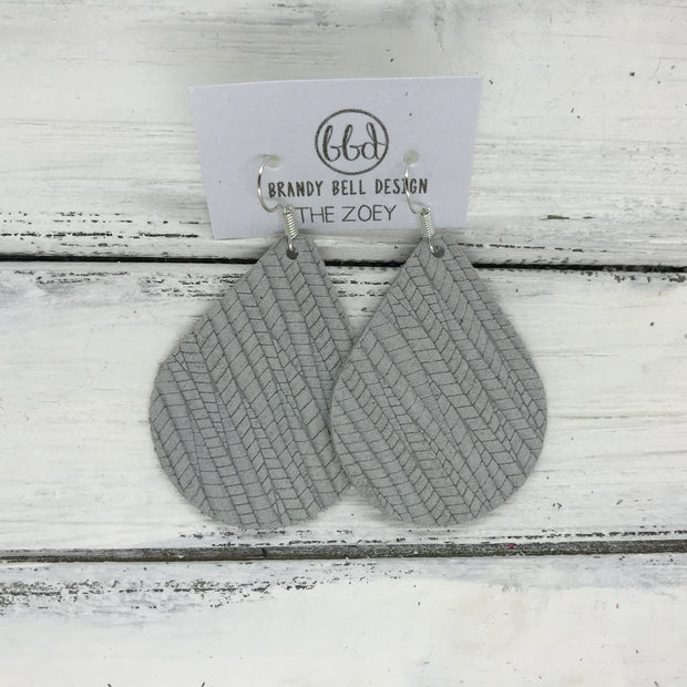 ZOEY (3 sizes available!) -  Leather Earrings  ||   LIGHT GRAY PALM LEAF