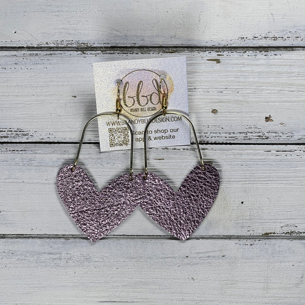ARCHED HEARTS -  Leather Earrings  ||   <BR> METALLIC LIGHT PINK PEBBLED