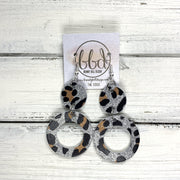 COCO -  Leather Earrings  ||  <BR> SILVER GLITTER CHEETAH
