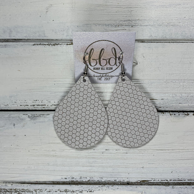 ZOEY (3 sizes available!) -  Leather Earrings  ||   LIGHT GRAY MINI HONEYCOMB