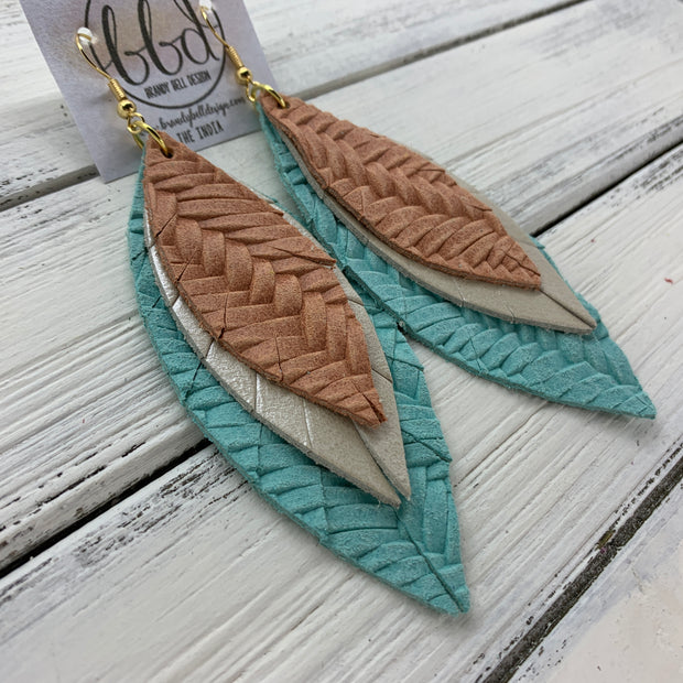 INDIA - Leather Earrings   ||  <BR>  SALMON BRAIDED,  <BR> CHAMPAGNE PEARL,  <BR> AQUA BRAIDED