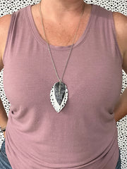 HAZEL - Leather Necklace  ||  <BR> SHIMMER GOLD, <BR> MATTE CORAL/PINK, <BR>SALMON PALMS