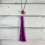 TASSEL NECKLACE - TIFFANIE      ||  FUCHSIA PURPLE TASSEL WITH DECORATIVE BEAD