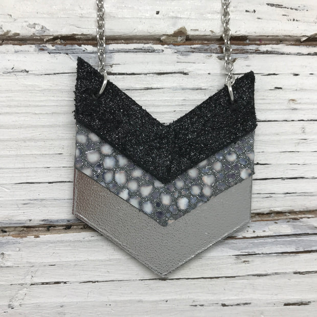 EMERSON - Leather Necklace  ||  SHIMMER BLACK, SILVER STINGRAY, METALLIC SILVER
