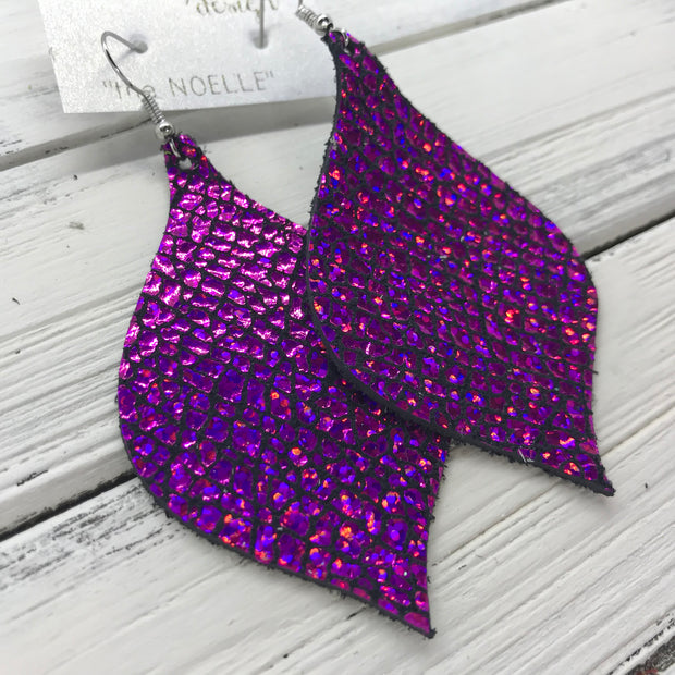 NOELLE - Leather Earrings  ||   METALLIC CRACKLE PINK