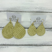 ZOEY (3 sizes available!) -  Leather Earrings  ||   PALE YELLOW PANAMA WEAVE