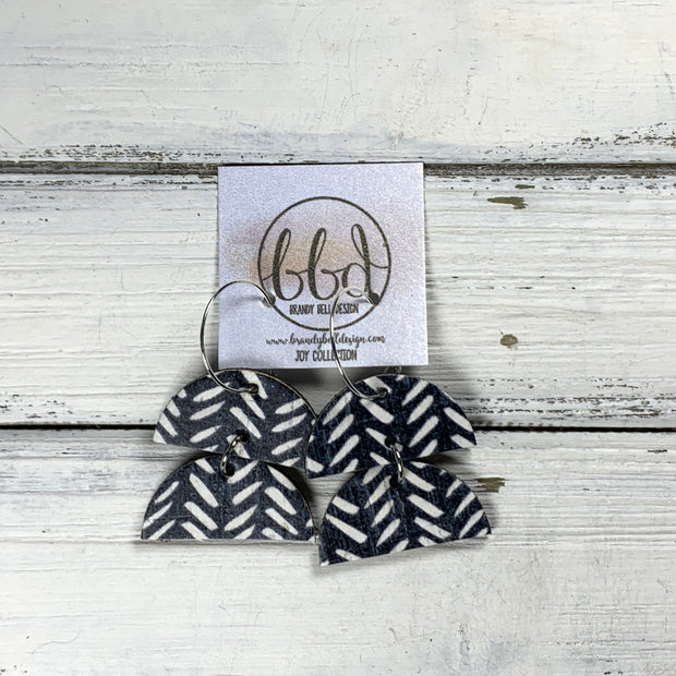 JOY - Leather Earrings  ||    BLACK BROKEN CHEVRON