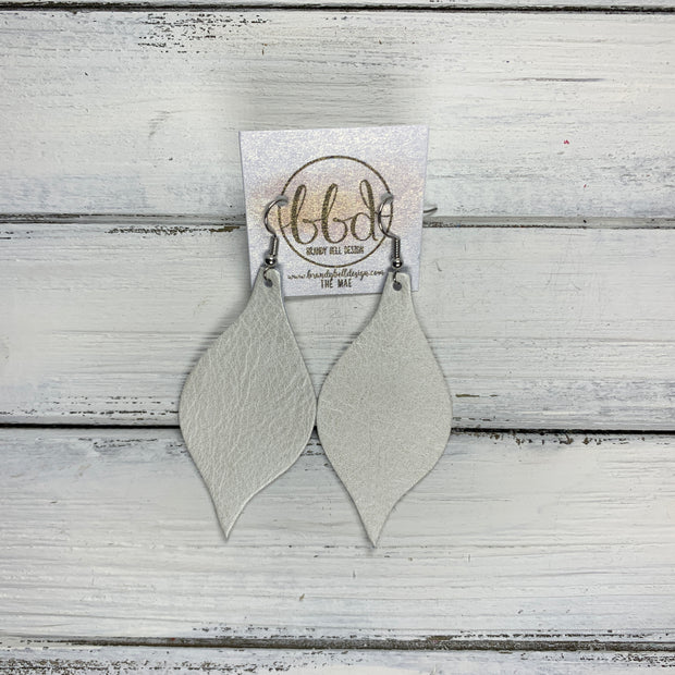 MAE - Leather Earrings  ||  PEARL WHITE