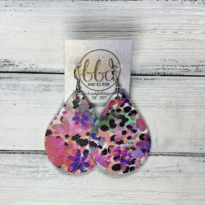 ZOEY (3 sizes available!) -  Leather Earrings  ||  PURPLE FLORAL CHEETAH